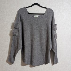 Jade Fur Trim Sweater Grey Size S/M
